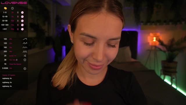 Gallery image thumbnail from Tilli's myfreecams stream on, 05/04/2024, 12:32 image 15 of 20