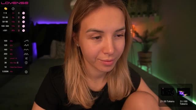 Gallery image thumbnail from Tilli's myfreecams stream on, 05/07/2024, 08:38 image 8 of 20