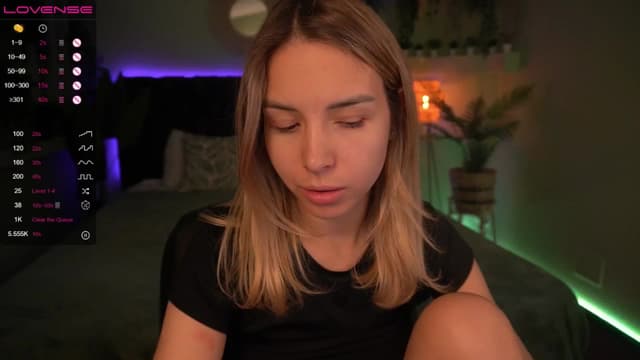Gallery image thumbnail from Tilli's myfreecams stream on, 05/07/2024, 08:38 image 12 of 20