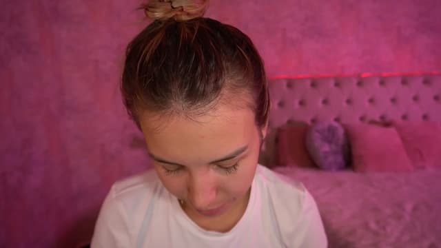 Gallery image thumbnail from Tilli's myfreecams stream on, 05/08/2024, 08:46 image 6 of 20
