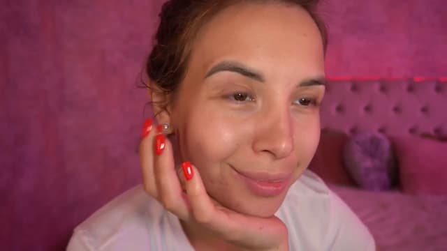 Gallery image thumbnail from Tilli's myfreecams stream on, 05/08/2024, 09:55 image 6 of 20