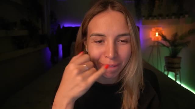 Gallery image thumbnail from Tilli's myfreecams stream on, 05/09/2024, 12:41 image 3 of 20