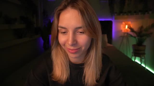 Gallery image thumbnail from Tilli's myfreecams stream on, 05/09/2024, 12:41 image 4 of 20