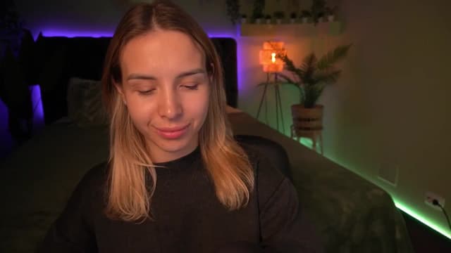 Gallery image thumbnail from Tilli's myfreecams stream on, 05/09/2024, 12:41 image 19 of 20
