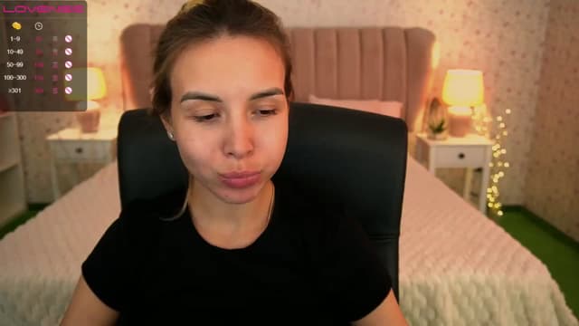 Gallery image thumbnail from Tilli's myfreecams stream on, 05/11/2024, 11:46 image 8 of 20