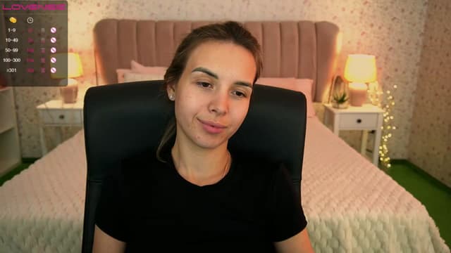 Gallery image thumbnail from Tilli's myfreecams stream on, 05/11/2024, 11:46 image 11 of 20