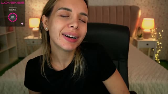 Gallery image thumbnail from Tilli's myfreecams stream on, 05/11/2024, 12:47 image 19 of 20