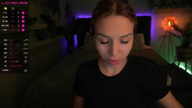 Gallery image thumbnail from Tilli's myfreecams stream on, 05/13/2024, 07:17 image 1 of 20