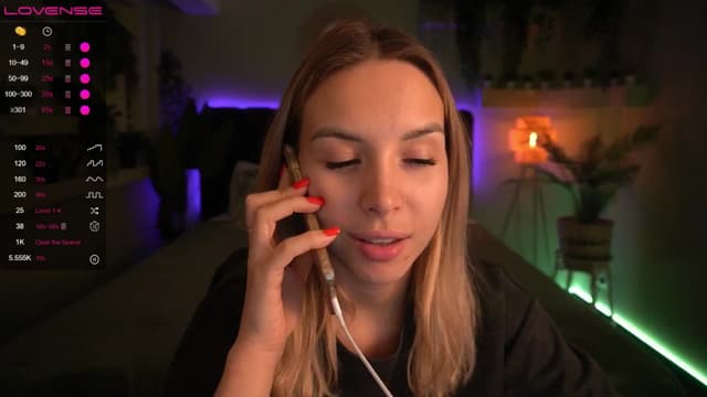 Gallery image thumbnail from Tilli's myfreecams stream on, 05/14/2024, 06:43 image 12 of 20