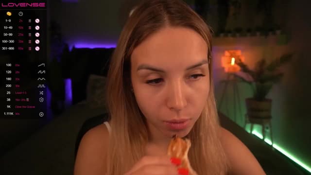 Gallery image thumbnail from Tilli's myfreecams stream on, 05/15/2024, 09:48 image 2 of 20