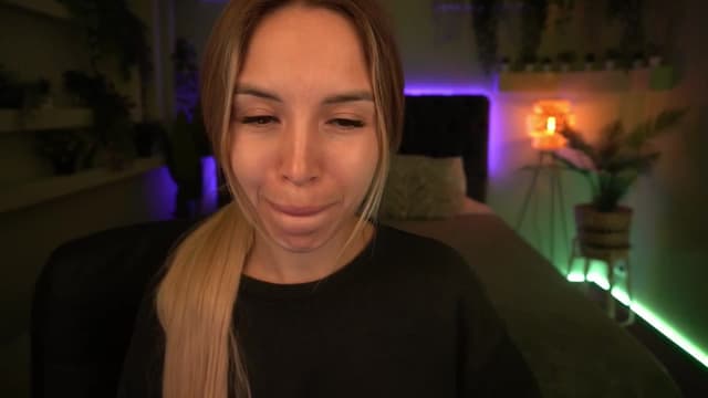 Gallery image thumbnail from Tilli's myfreecams stream on, 05/18/2024, 07:07 image 6 of 20