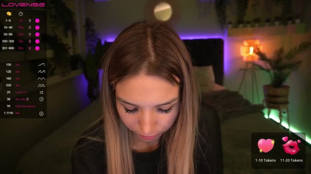 Gallery image thumbnail from Tilli's myfreecams stream on, 05/18/2024, 09:55 image 11 of 20