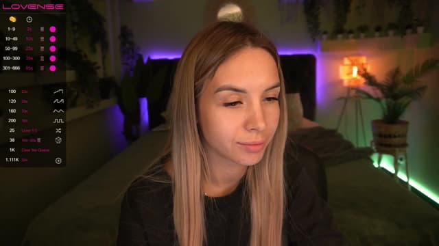 Gallery image thumbnail from Tilli's myfreecams stream on, 05/18/2024, 09:55 image 8 of 20