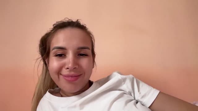 Gallery image thumbnail from Tilli's myfreecams stream on, 05/22/2024, 14:13 image 4 of 20