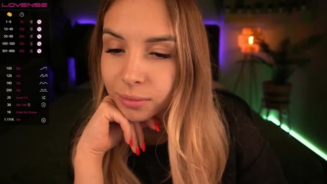 Gallery image thumbnail from Tilli's myfreecams stream on, 05/23/2024, 09:38 image 15 of 20