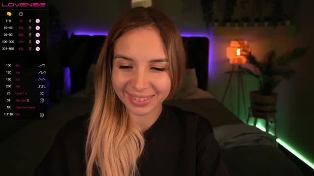 Gallery image thumbnail from Tilli's myfreecams stream on, 05/23/2024, 11:25 image 19 of 20
