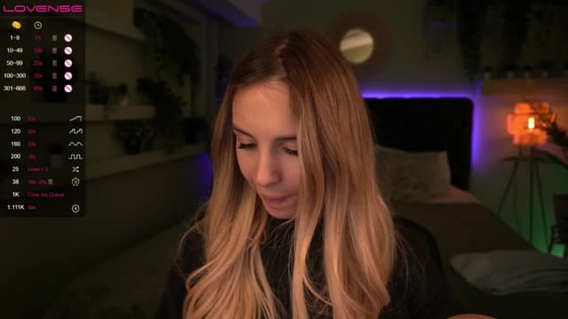 Gallery image thumbnail from Tilli's myfreecams stream on, 05/23/2024, 11:54 image 18 of 20
