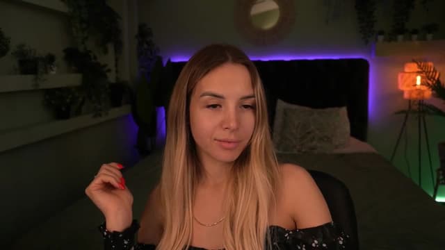 Gallery image thumbnail from Tilli's myfreecams stream on, 05/24/2024, 09:56 image 19 of 20
