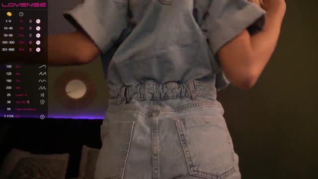 Gallery image thumbnail from Tilli's myfreecams stream on, 05/25/2024, 10:50 image 18 of 20