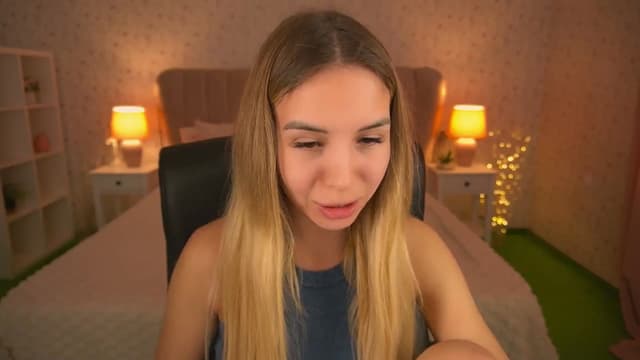 Gallery image thumbnail from Tilli's myfreecams stream on, 05/30/2024, 08:23 image 3 of 20