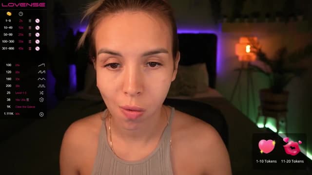 Gallery image thumbnail from Tilli's myfreecams stream on, 06/07/2024, 12:46 image 20 of 20