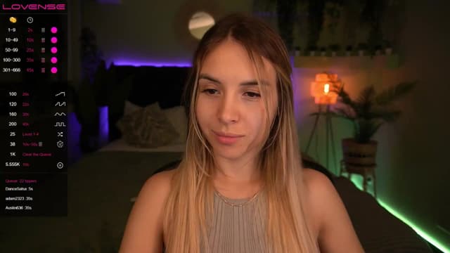Gallery image thumbnail from Tilli's myfreecams stream on, 06/08/2024, 10:47 image 15 of 20