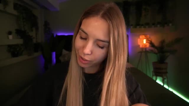 Gallery image thumbnail from Tilli's myfreecams stream on, 06/10/2024, 07:54 image 17 of 20