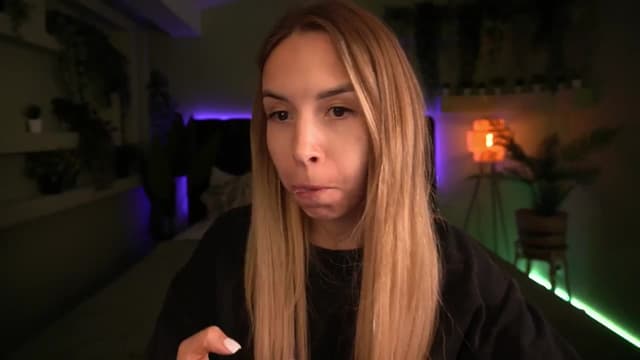 Gallery image thumbnail from Tilli's myfreecams stream on, 06/10/2024, 07:54 image 3 of 20
