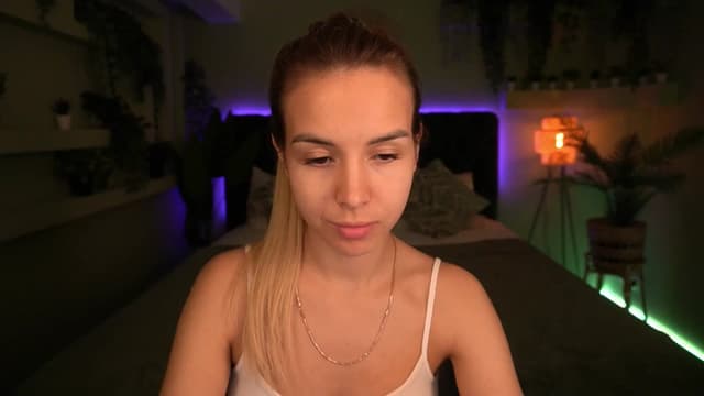 Gallery image thumbnail from Tilli's myfreecams stream on, 06/11/2024, 07:53 image 8 of 20