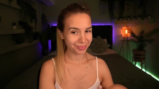 Gallery image thumbnail from Tilli's myfreecams stream on, 06/11/2024, 07:53 image 13 of 20