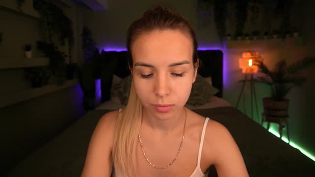 Gallery image thumbnail from Tilli's myfreecams stream on, 06/11/2024, 07:53 image 5 of 20