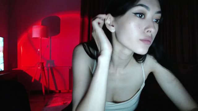 Gallery image thumbnail from Vikki's myfreecams stream on, 05/10/2024, 23:31 image 8 of 20