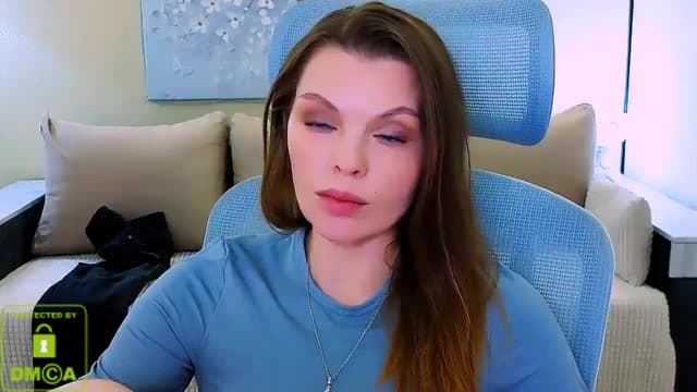 Gallery image thumbnail from Vivia's myfreecams stream on, 03/03/2026, 14:53 image 12 of 20