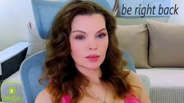 Gallery image thumbnail from Vivia's myfreecams stream on, 03/07/2026, 18:34 image 12 of 20