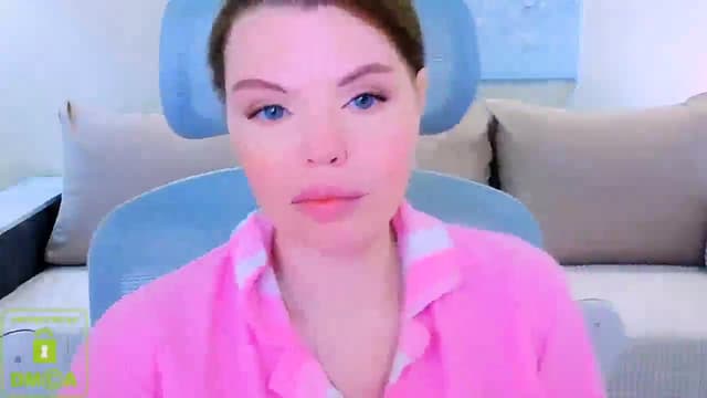 Gallery image thumbnail from Vivia's myfreecams stream on, 03/19/2026, 11:57 image 10 of 20