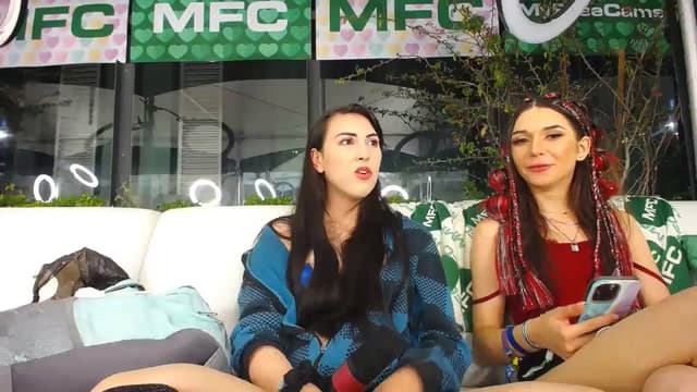 Gallery image thumbnail from Zobot's myfreecams stream on, 05/21/2024, 07:31 image 7 of 20