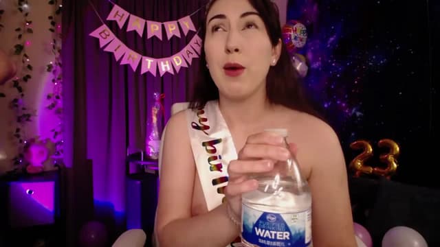 Gallery image thumbnail from Zobot's myfreecams stream on, 05/26/2024, 06:21 image 9 of 20