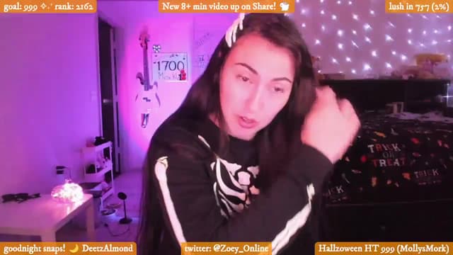 Gallery image thumbnail from Zobot's myfreecams stream on, 10/08/2024, 08:28 image 7 of 20