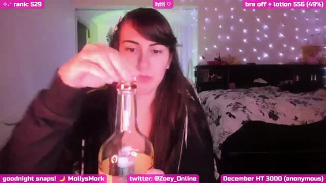 Gallery image thumbnail from Zobot's myfreecams stream on, 12/12/2024, 07:30 image 4 of 20