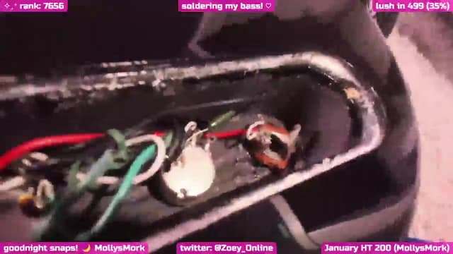 Gallery image thumbnail from Zobot's myfreecams stream on, 01/15/2025, 06:01 image 14 of 20