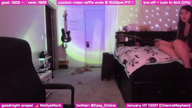 Gallery image thumbnail from Zobot's myfreecams stream on, 02/01/2025, 07:30 image 18 of 20