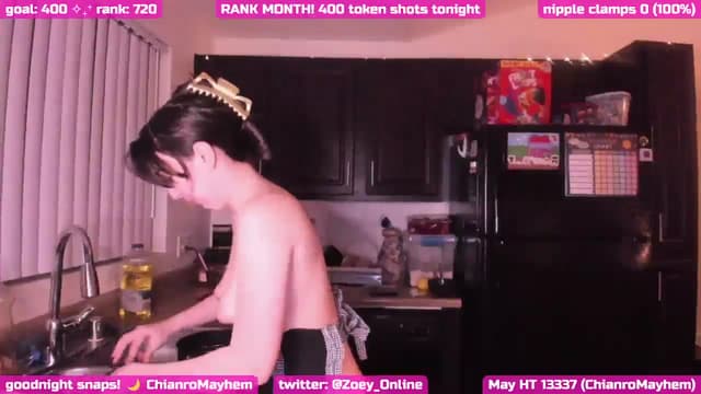 Gallery image thumbnail from Zobot's myfreecams stream on, 05/09/2025, 09:10 image 10 of 20