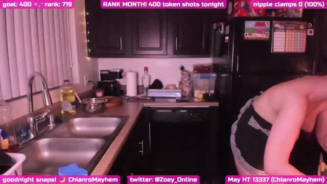 Gallery image thumbnail from Zobot's myfreecams stream on, 05/09/2025, 09:10 image 7 of 20