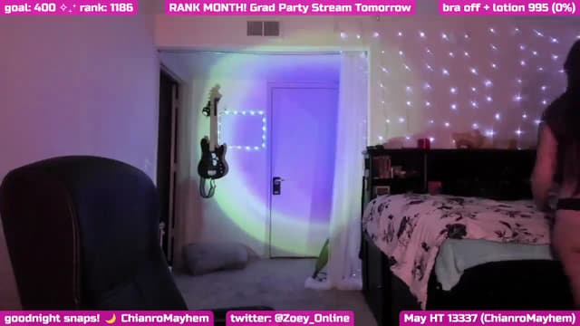 Gallery image thumbnail from Zobot's myfreecams stream on, 05/17/2025, 06:34 image 2 of 20