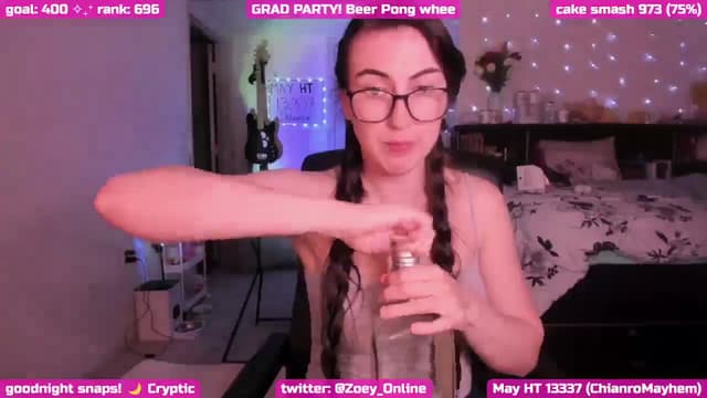 Gallery image thumbnail from Zobot's myfreecams stream on, 05/18/2025, 09:03 image 12 of 20