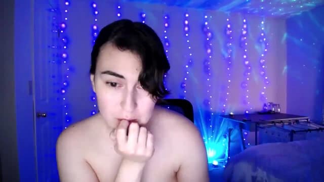 Gallery image thumbnail from Zobot's myfreecams stream on, 12/05/2025, 06:38 image 19 of 20