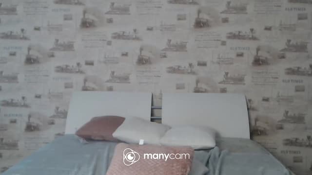 Gallery image thumbnail from ZoeMI's myfreecams stream on, 02/06/2023, 12:36 image 14 of 20