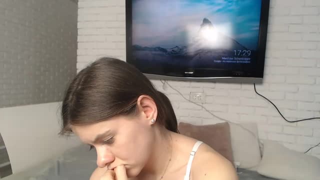 Gallery image thumbnail from ZoeMI's myfreecams stream on, 03/27/2023, 14:35 image 17 of 20