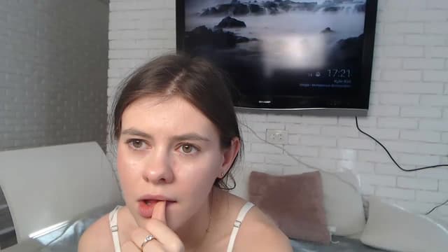 Gallery image thumbnail from ZoeMI's myfreecams stream on, 03/27/2023, 14:35 image 11 of 20