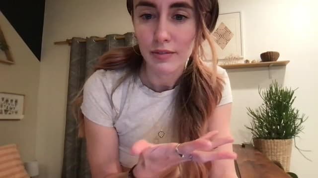 Gallery image thumbnail from clara's myfreecams stream on, 01/12/2023, 05:17 image 11 of 20